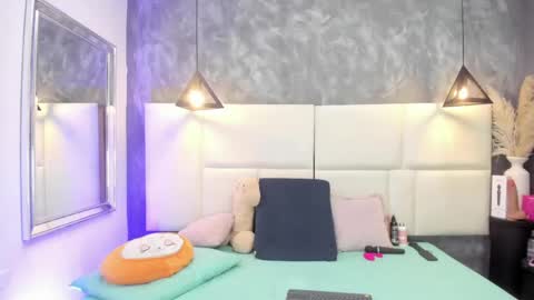 Martina  online show from April 2026 02:22:02 PM