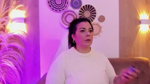   MARTINA   online show from November 2025 12:08:02 PM