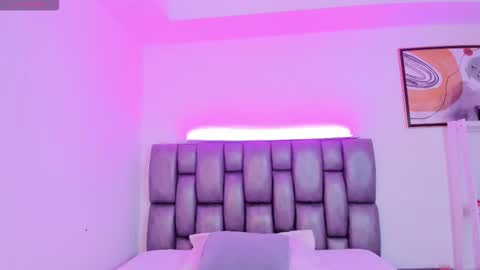 Martina online show from January 2026 11:49:01 AM