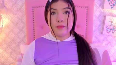 Martina online show from March 2026 12:02:02 PM