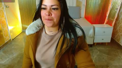 Snapshot of martina_tay chatting on April 2026 03:06:01 AM Hey im martina online show from April 2026 03:06:01 AM