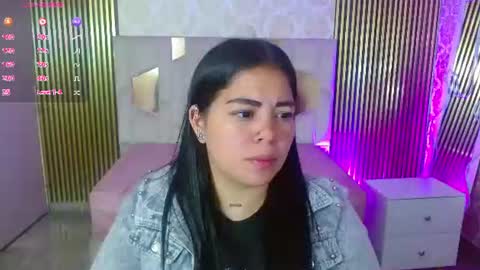 Snapshot of martina_tay chatting on June 2026 03:20:02 AM Hey im martina online show from June 2026 03:20:02 AM