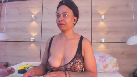 martina touss  online show from December 2025 11:38:02 AM