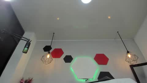 Martina online show from November 2025 02:46:02 AM