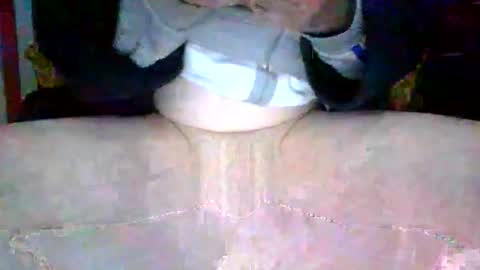 martingiles777 online show from November 2025 11:16:02 AM