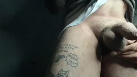 Snapshot of marty_gee chatting on November 2025 04:06:02 PM mike golf0 online show from November 2025 04:06:02 PM