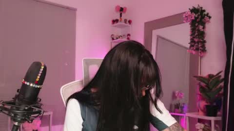 Snapshot of maru_chan_ chatting on October 2025 02:18:01 AM INSTAGRAM Maruchan 02 online show from October 2025 02:18:01 AM