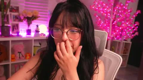 Snapshot of maru_chan_ chatting on November 2025 02:10:01 AM INSTAGRAM Maruchan 02 online show from November 2025 02:10:01 AM