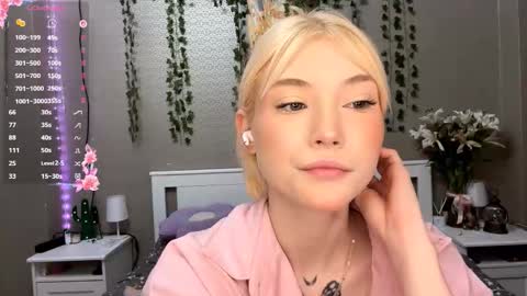 Lisa online show from February 2026 02:13:02 PM