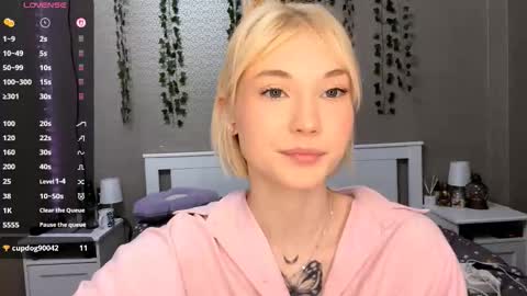 Lisa online show from February 2026 12:06:02 PM