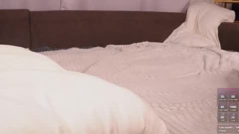 Snapshot of marxgraeber chatting on December 2025 07:53:02 PM Hello im Caroline online show from December 2025 07:53:02 PM