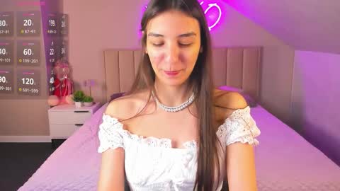 Carrie online show from November 2025 09:22:01 AM