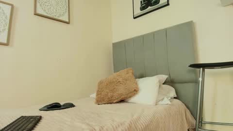 mary_cute9 online show from February 2026 12:20:01 PM