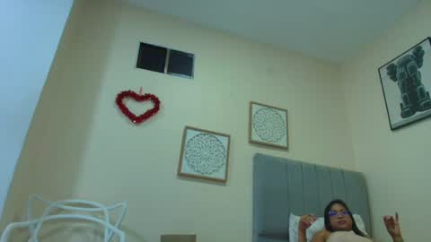 mary_cute9 online show from July 2026 12:02:02 PM