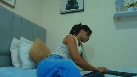 mary_cute9 online show from July 2026 12:08:01 PM