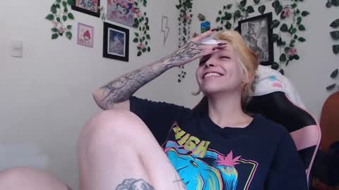 Snapshot of mary_janness chatting on January 2025 03:29:02 PM 100 online show from January 2025 03:29:02 PM