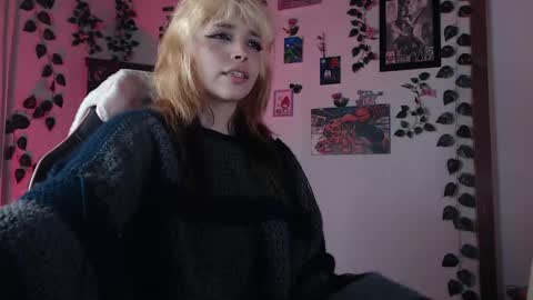 Snapshot of mary_janness chatting on February 2025 11:46:02 PM 100 online show from February 2025 11:46:02 PM