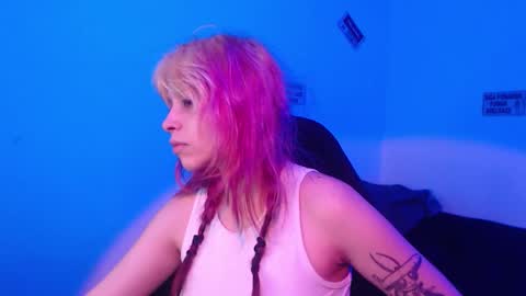 Snapshot of mary_janness chatting on November 2025 07:30:02 AM 100 online show from November 2025 07:30:02 AM