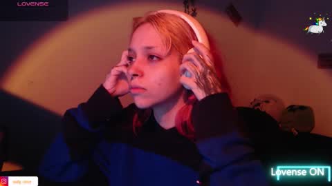 Snapshot of mary_janness chatting on December 2025 10:13:02 AM 100 online show from December 2025 10:13:02 AM