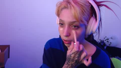 Snapshot of mary_janness chatting on December 2025 08:05:01 PM 100 online show from December 2025 08:05:01 PM