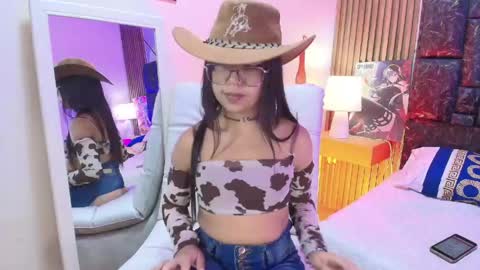 mary_luckaysha online show from April 2026 06:36:02 PM