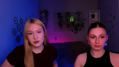 Mary online show from May 2026 07:07:02 PM