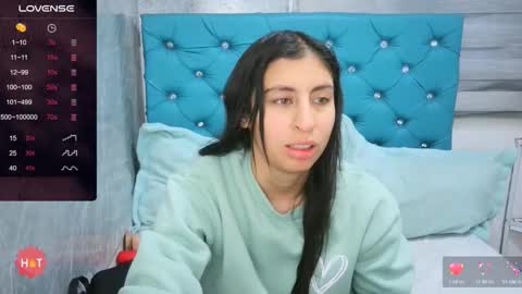 Snapshot of mary_mood_ chatting on October 2025 10:48:01 AM Mary Moon online show from October 2025 10:48:01 AM