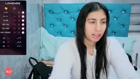 Snapshot of mary_mood_ chatting on October 2025 10:27:01 AM Mary Moon online show from October 2025 10:27:01 AM