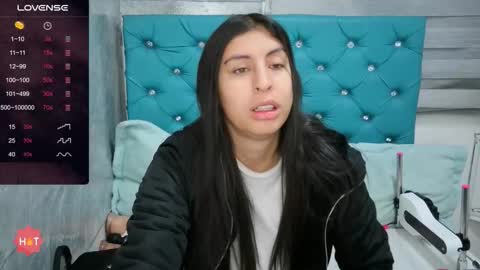 Snapshot of mary_mood_ chatting on December 2025 10:57:02 AM Mary Moon online show from December 2025 10:57:02 AM