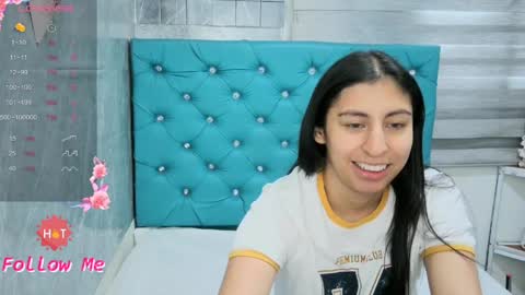 Snapshot of mary_mood_ chatting on June 2026 11:34:01 AM Mary Moon online show from June 2026 11:34:01 AM