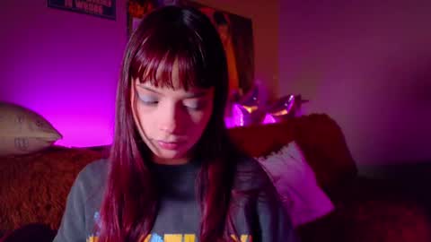     online show from May 2026 07:14:01 AM