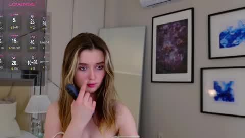 Snapshot of marybeth_snow chatting on March 2025 05:13:01 PM Marybeth online show from March 2025 05:13:01 PM