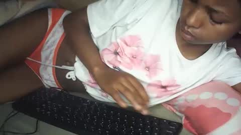 marycutie online show from May 2026 01:33:01 AM
