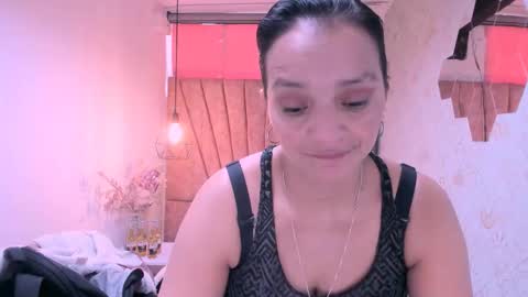 Snapshot of marylinmilf chatting on September 2025 07:48:01 PM Marylin online show from September 2025 07:48:01 PM