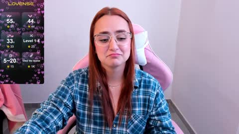 Dulce Maria online show from December 2024 09:54:01 PM