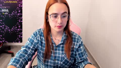 Dulce Maria online show from January 2025 03:20:02 AM