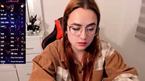 Dulce Maria online show from September 2025 11:04:02 PM