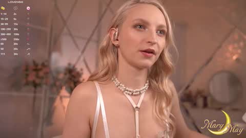 Snapshot of marylunamay chatting on February 2026 04:00:02 AM Mary online show from February 2026 04:00:02 AM