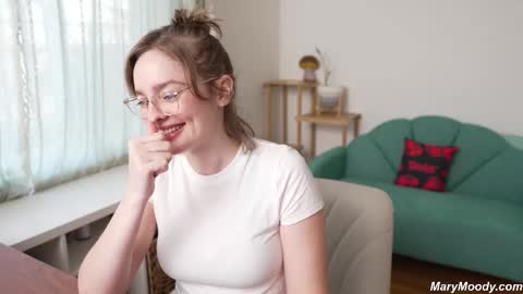 Snapshot of marymoody chatting on February 2025 11:54:02 PM Mary Moody online show from February 2025 11:54:02 PM