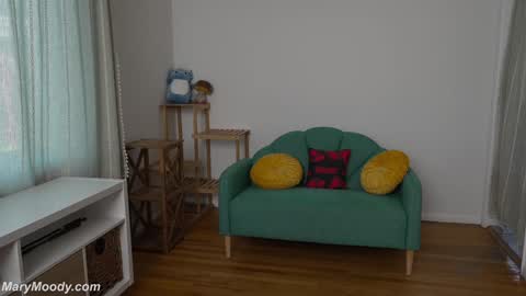 Snapshot of marymoody chatting on October 2025 11:58:02 PM Mary Moody online show from October 2025 11:58:02 PM