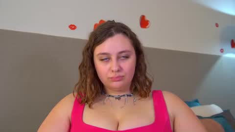 Snapshot of marymurrays chatting on March 2026 07:03:02 AM MaryMurrays online show from March 2026 07:03:02 AM