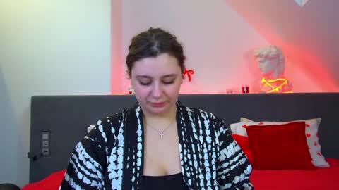 Snapshot of marymurrays chatting on March 2026 06:39:01 AM MaryMurrays online show from March 2026 06:39:01 AM