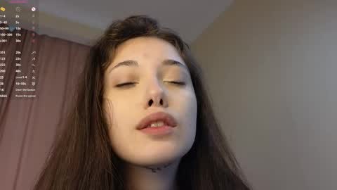 Hi Im Olivia Im new here3 online show from May 2026 03:04:02 AM