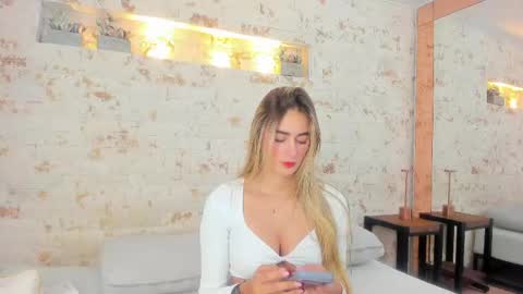 maryy campbell online show from May 2026 11:48:01 AM