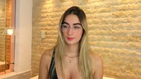 maryy campbell online show from May 2026 11:28:01 AM
