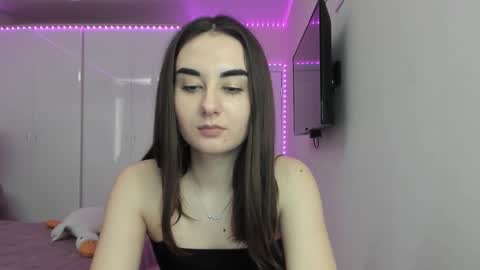 Snapshot of maryy_luv chatting on February 2026 07:51:01 AM Mary online show from February 2026 07:51:01 AM