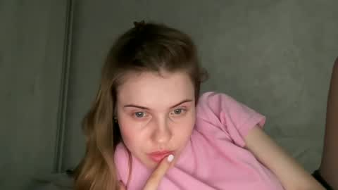MaryYourr online show from June 2026 05:25:01 PM