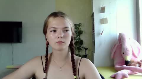 Snapshot of masakodownen chatting on July 2026 01:58:01 PM Nessa online show from July 2026 01:58:01 PM
