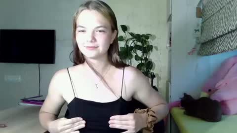 Snapshot of masakodownen chatting on July 2026 04:14:02 PM Nessa online show from July 2026 04:14:02 PM