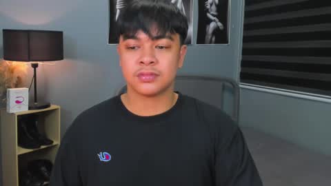 Snapshot of masarapkahitwalang_sauce18 chatting on December 2024 12:11:02 PM VALE online show from December 2024 12:11:02 PM